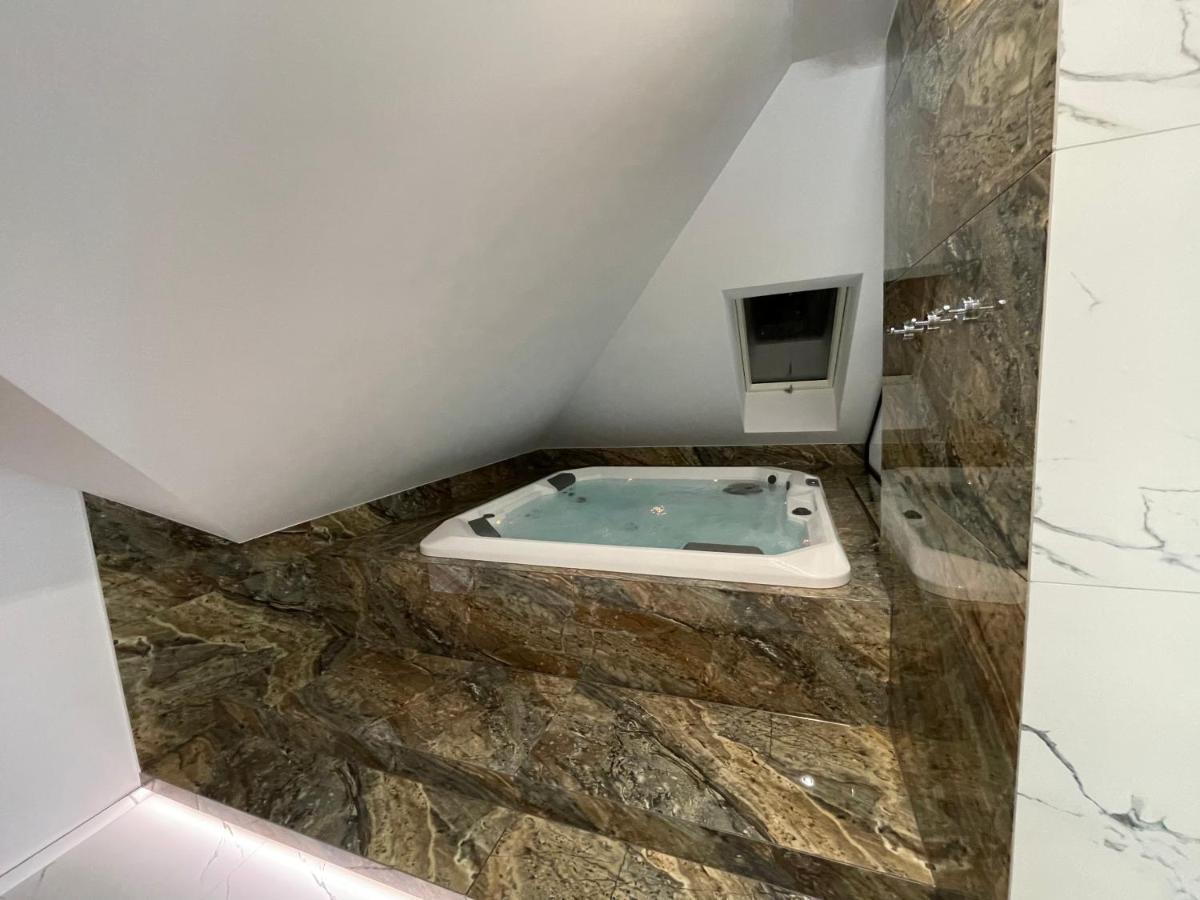 Maly Ksiaze Villa Podzamcze  Ngoại thất bức ảnh